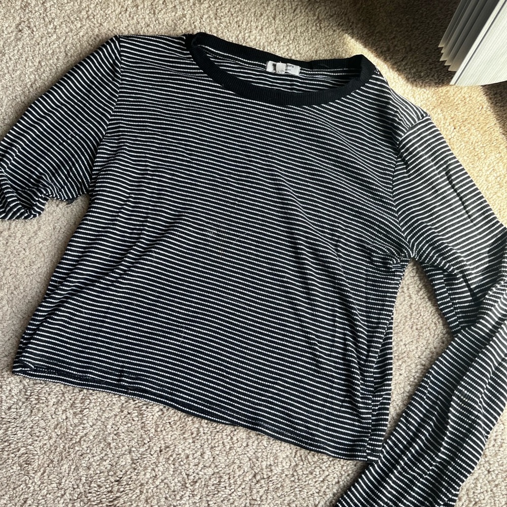 B&W striped long sleeve!